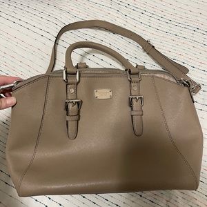 Michael Kors 'Ciara' Large Top Zip Purse